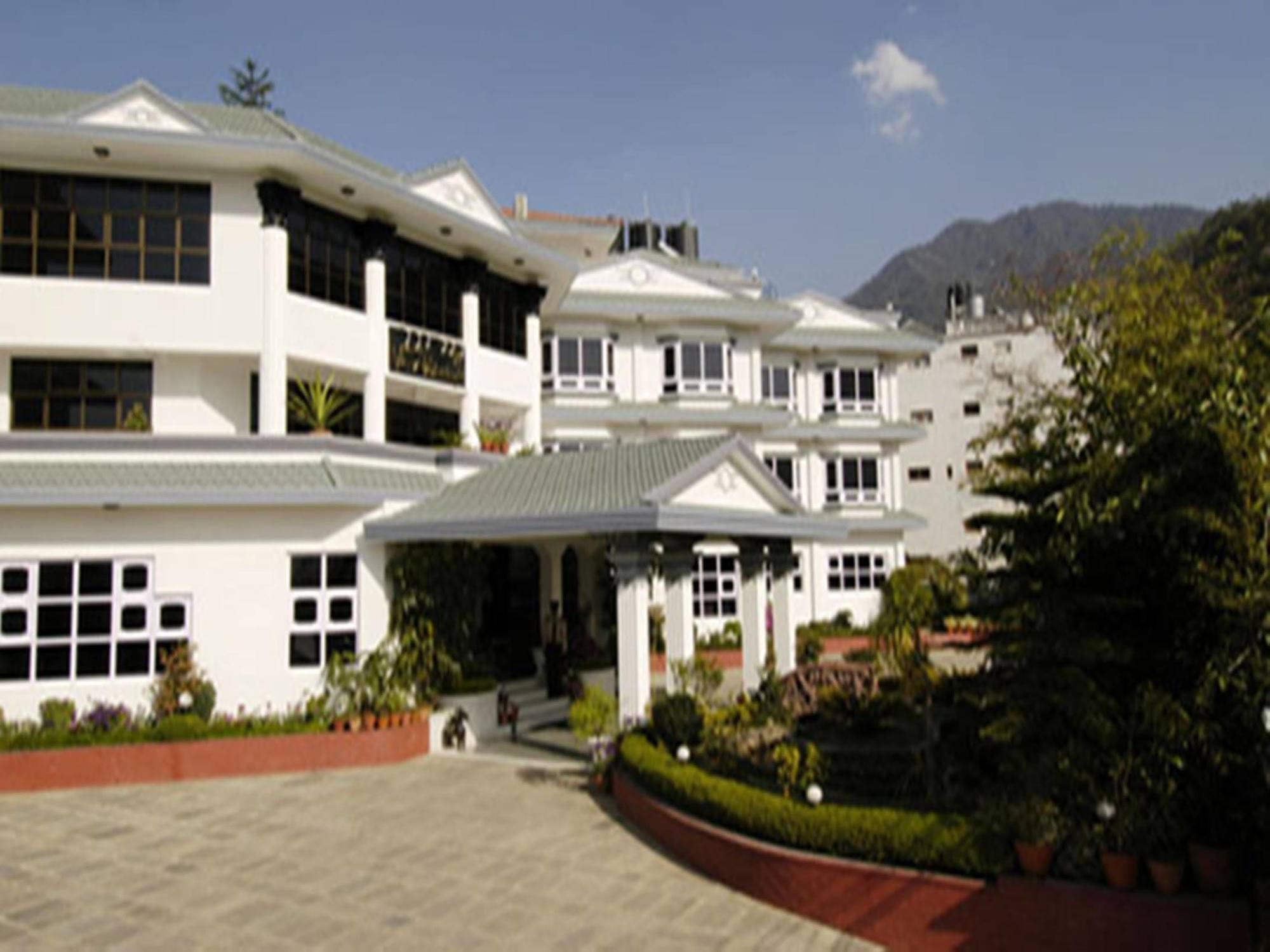 View Bhrikuti Hotel Kathmandu Exterior photo
